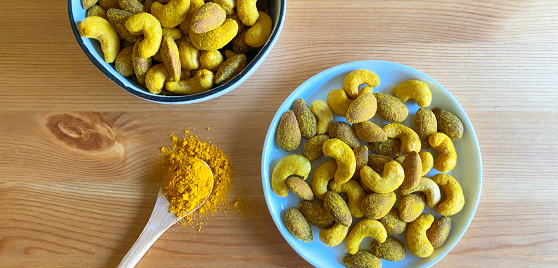 Turmeric Black Pepper Almonds Cashews Naturebox